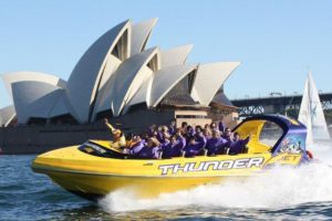 30-Minute Sydney Harbour Jet Boat Ride: Thunder Twist